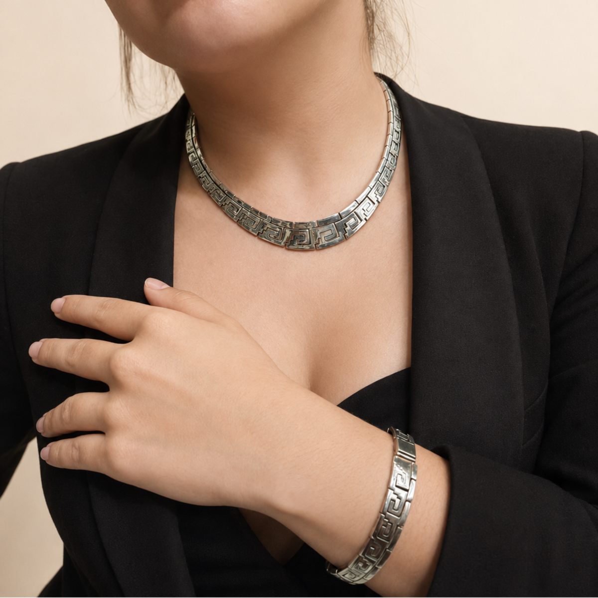 Escalones Prehispánicos Necklace in Fine Silver by Silver Reef